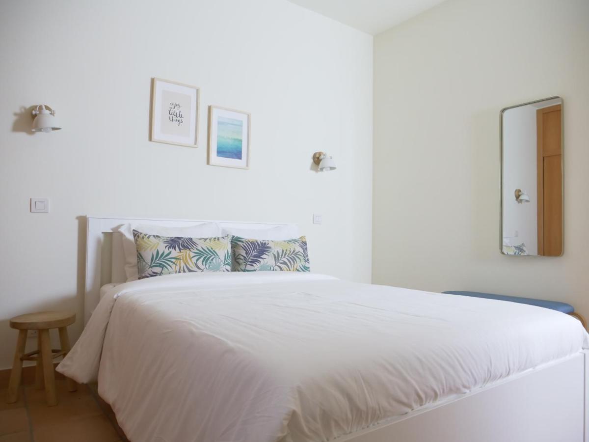 Sea View Apartment Near Meia Praia Beach In Lagos! Eksteriør billede